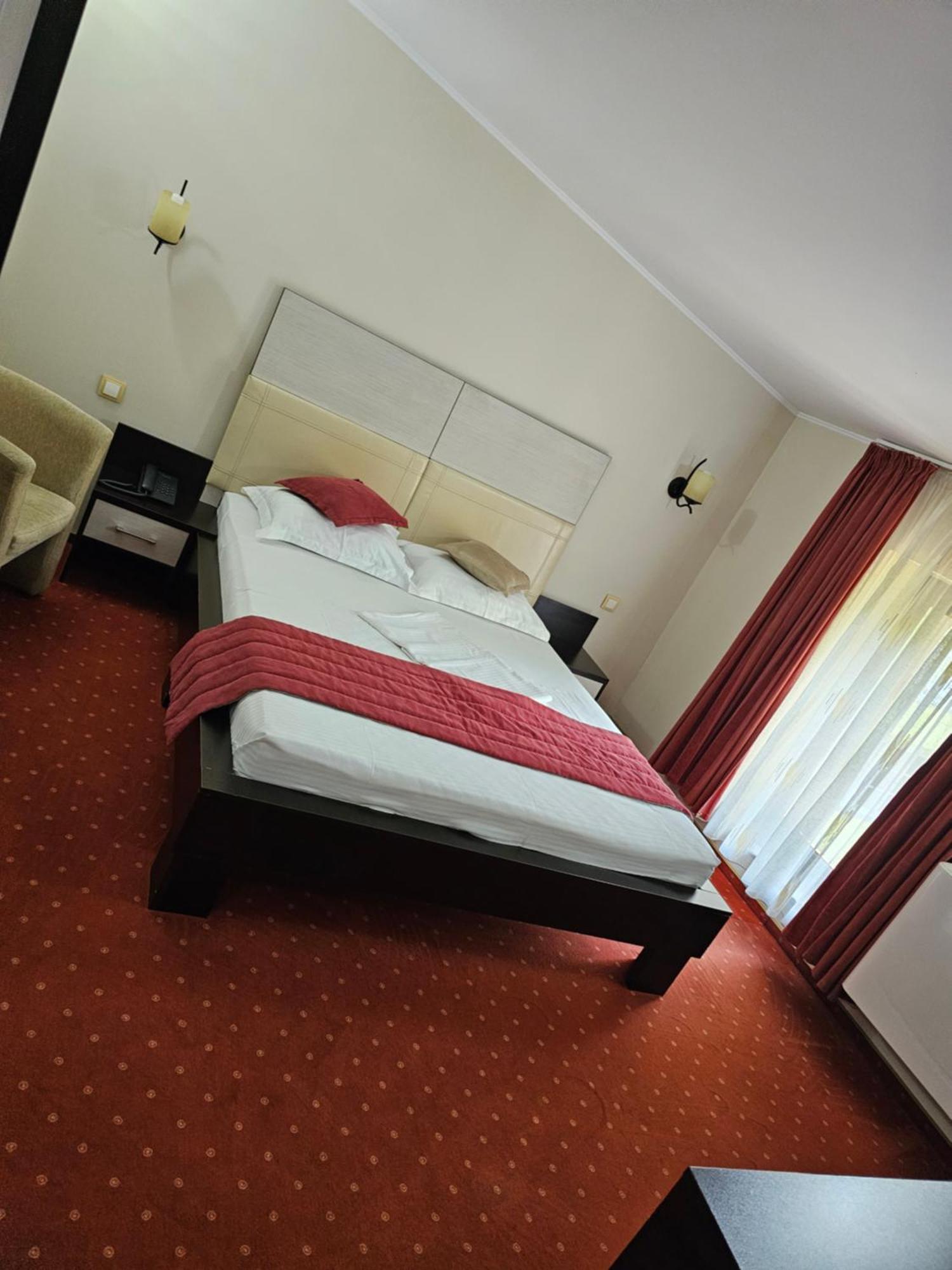 Pensiune Heavens Braila Exterior photo