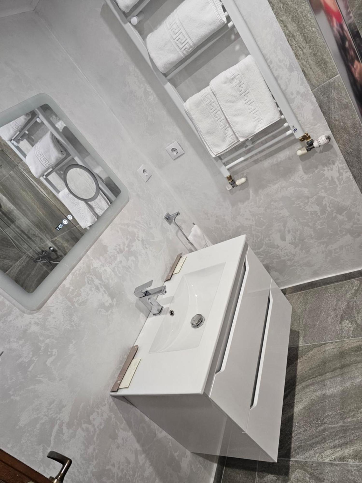 Pensiune Heavens Braila Exterior photo